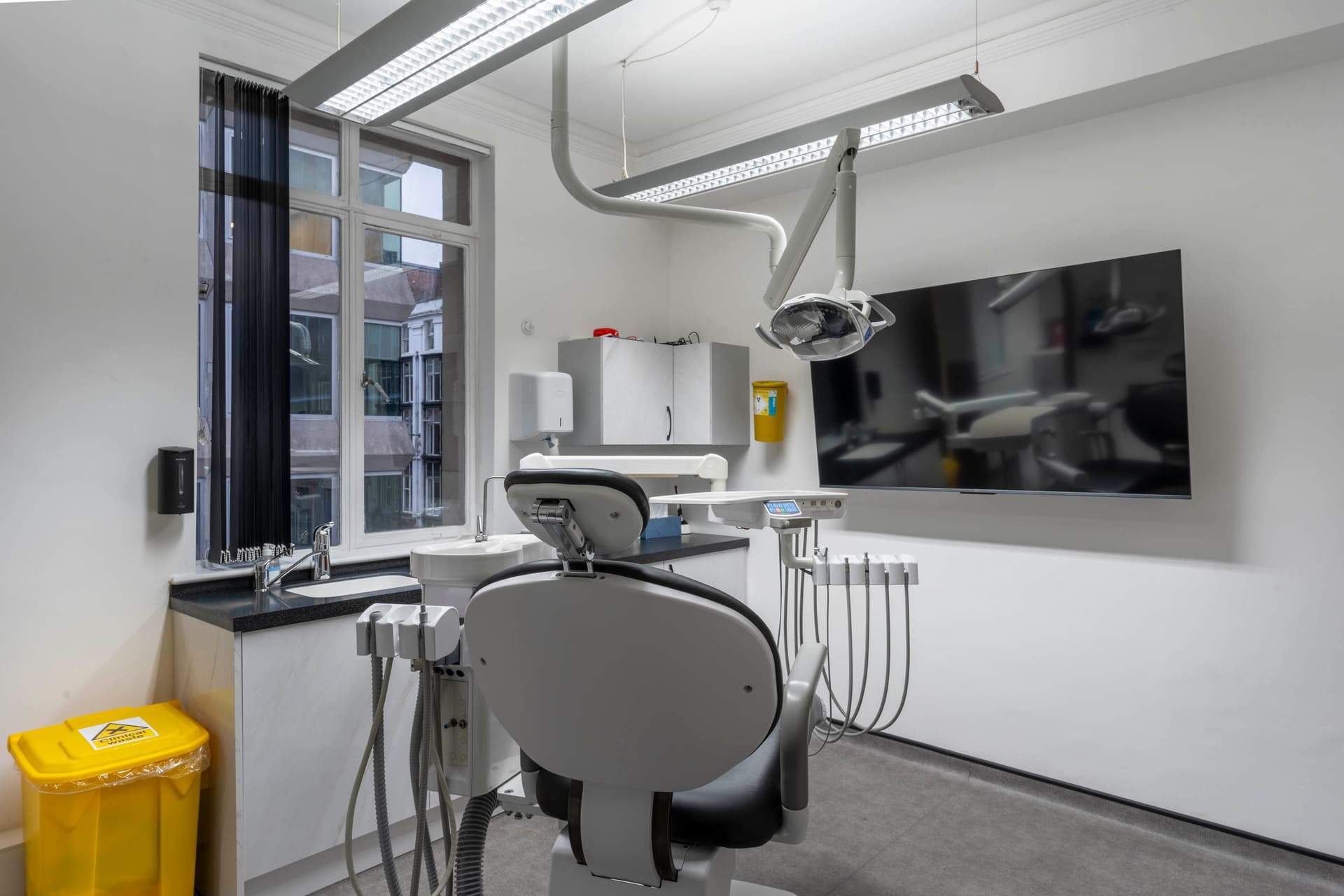Private dentist Liverpool — Easy Dental Liverpool